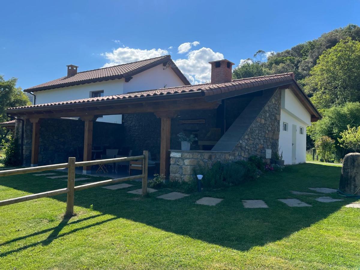 Casa Rural Mazarredonda San Pantaleón de Aras 외부 사진